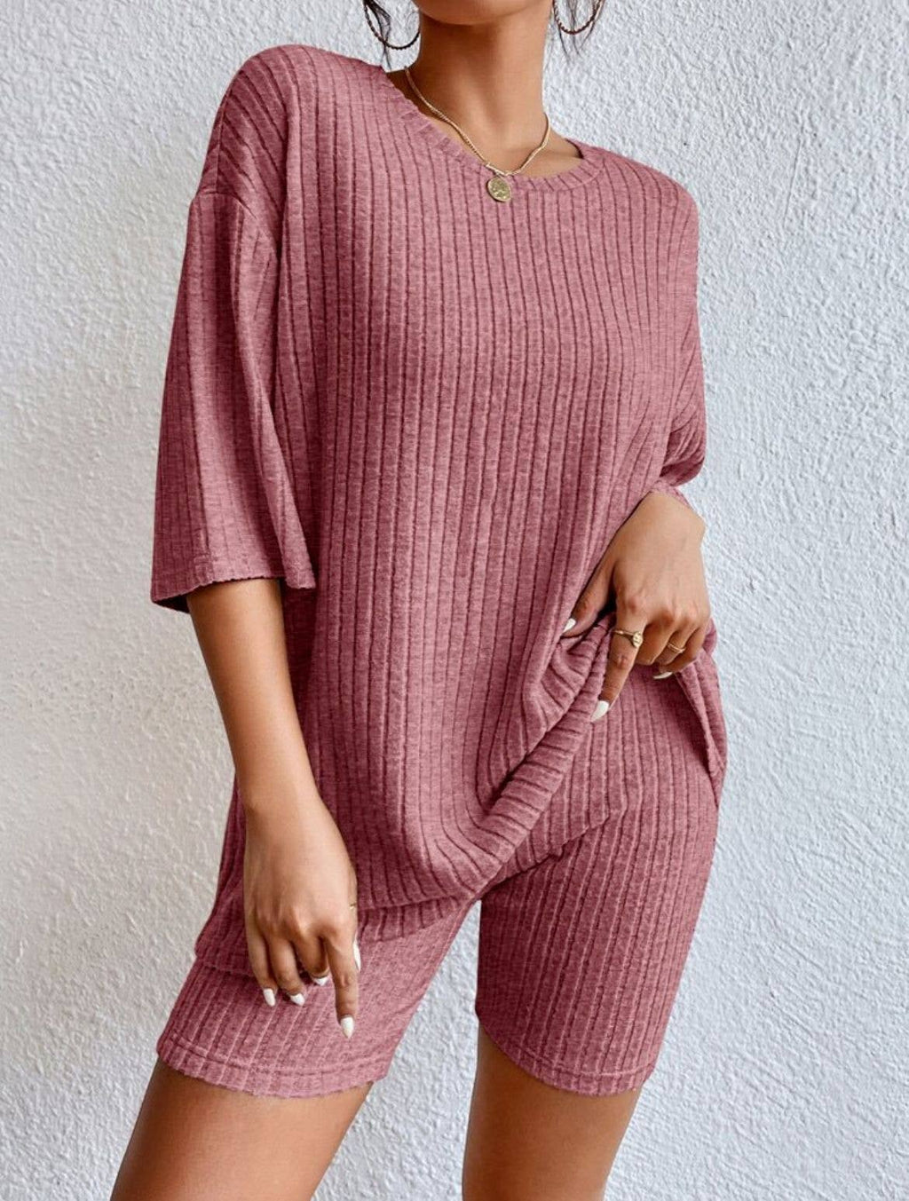 Solid ribbed oversized tee and biker shorts set