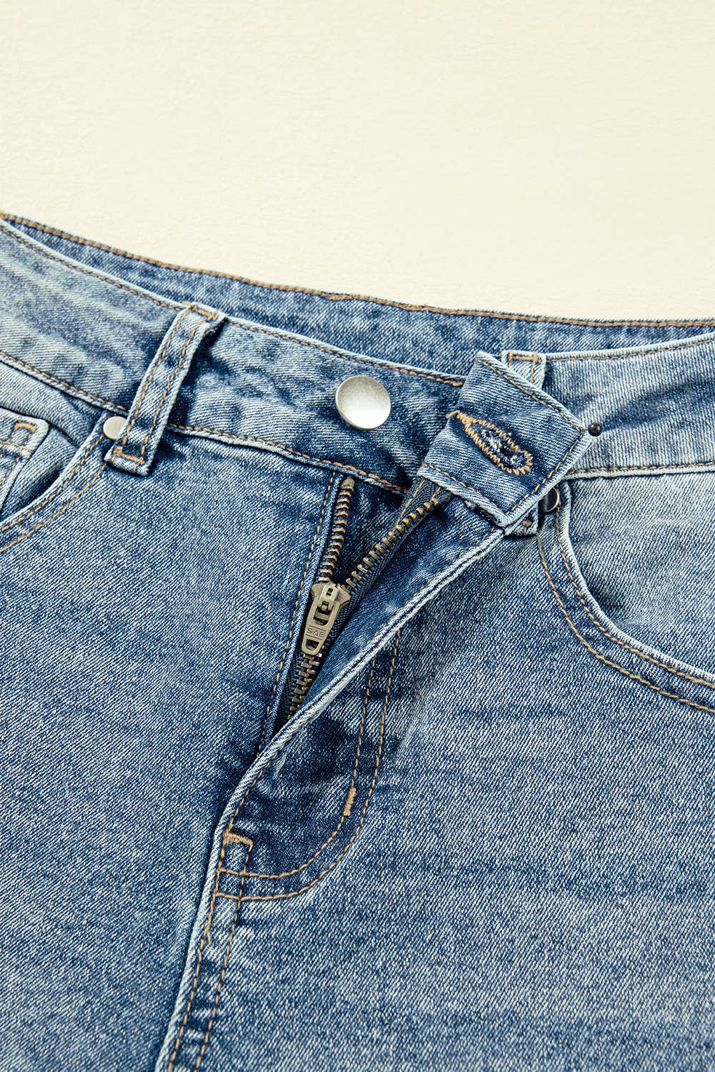 Vintage Washed Seam Detail Shift Jeans: Blue / Missy / 6
