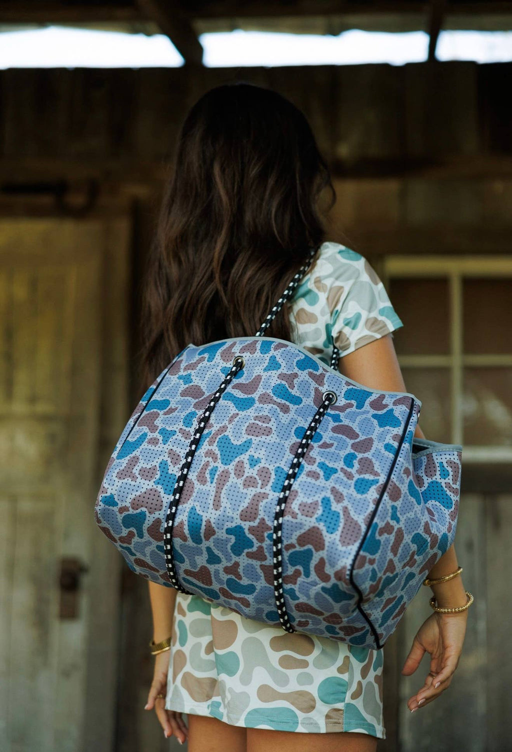 Large Tote in Camo