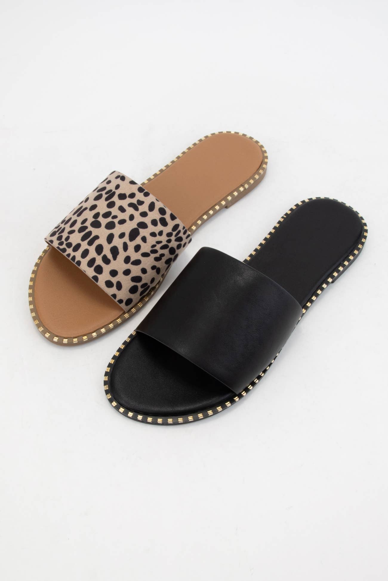 MICAH-1 METAL TIP EMBELLISHED OUTSOLE SLIDE SANDAL: NUDE