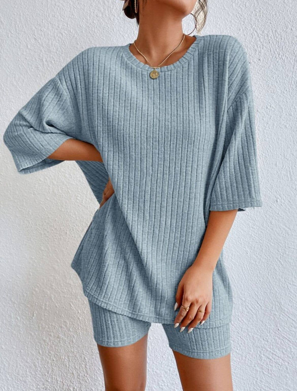 Solid ribbed oversized tee and biker shorts set